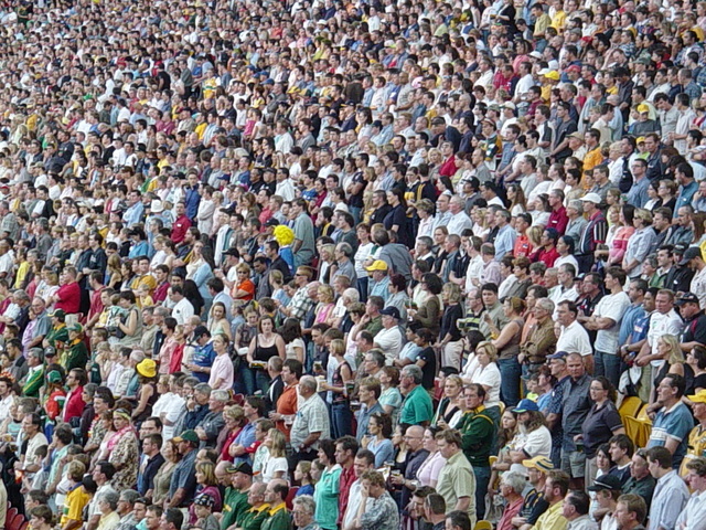 rugby-crowd-in-stand-1479950-640x480-1